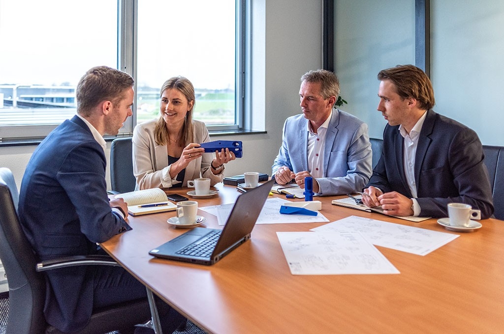 ERIKS Food – Vorteile einer Zusammenarbeit mit ERIKS Eriks Mitarbeiter arbeiten zusammen