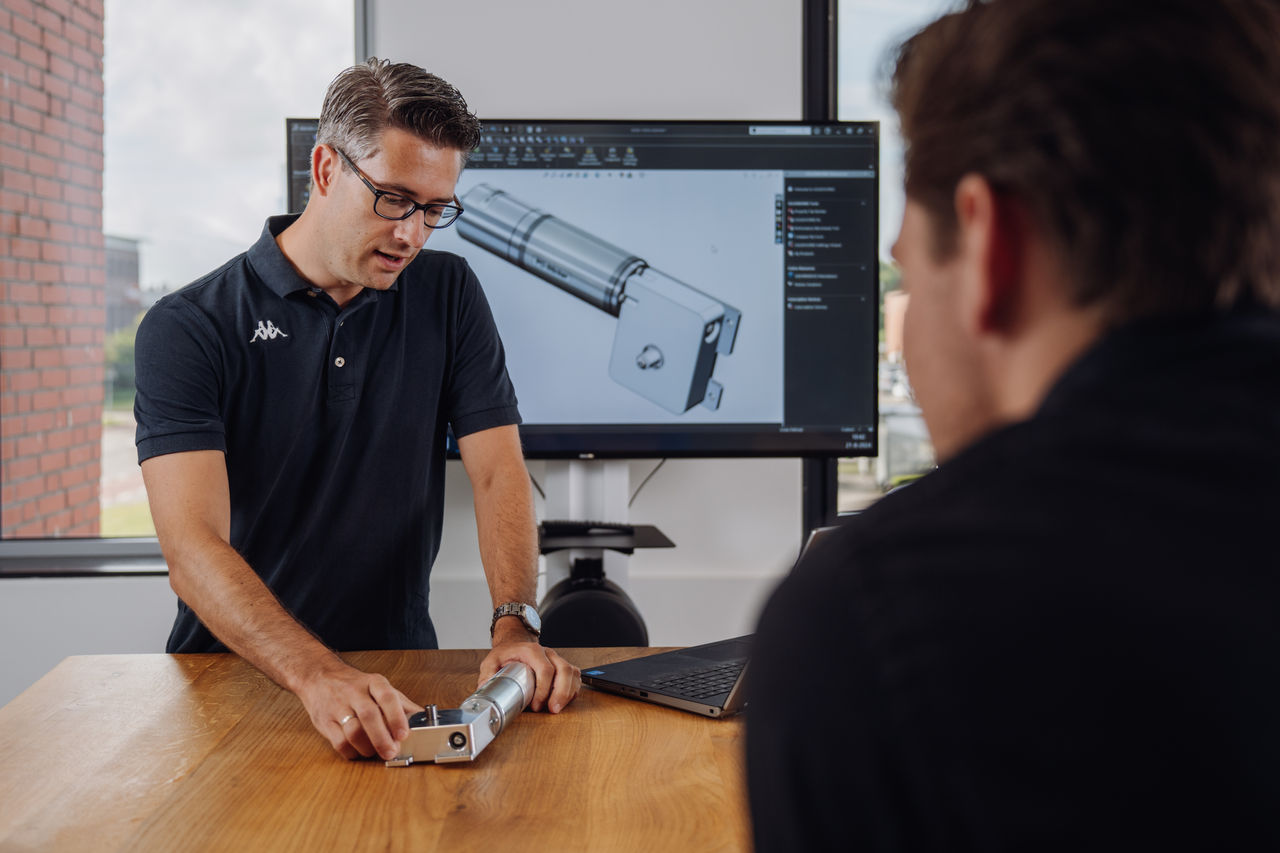 Bewerbung bei ERIKS Mitarbeiter bei der Arbeit